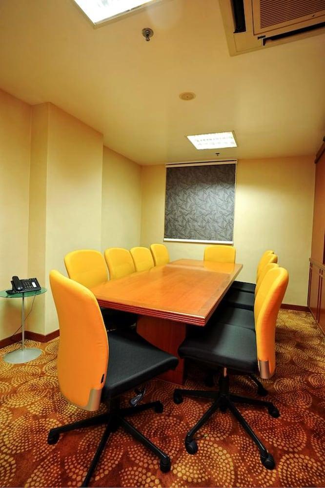 Oxford 3* Singapura